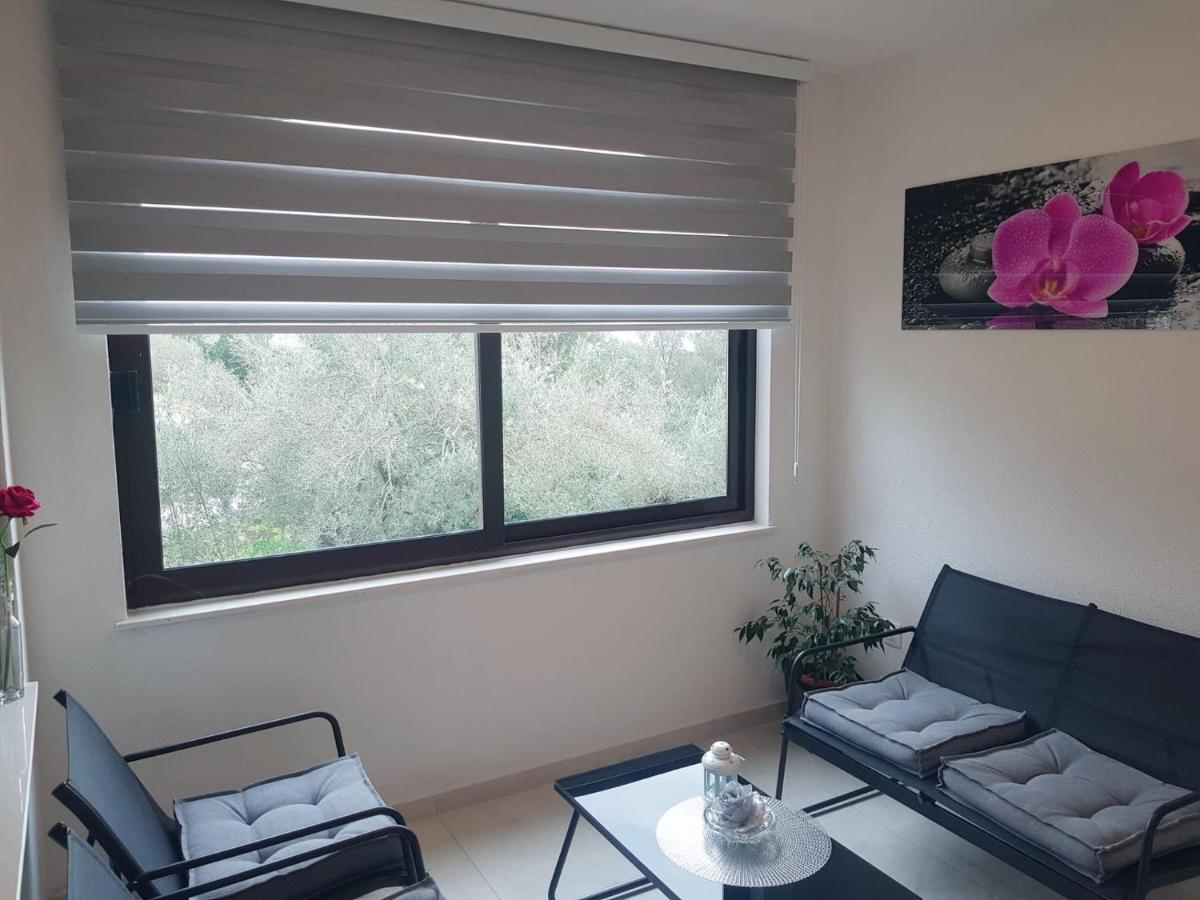 Apartman Tessa Vela Luka Exterior foto